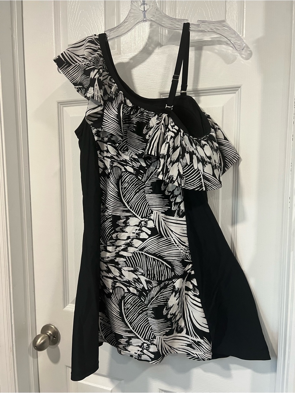 One-Shoulder Black & White Ruffle Swim Dress - Picture 2 of 5